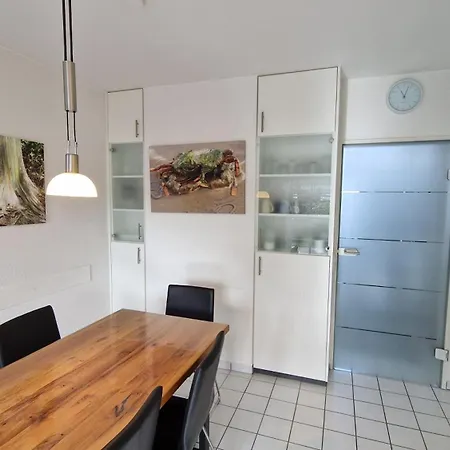 Nr 97 - Uferstrasse * Carolinensiel